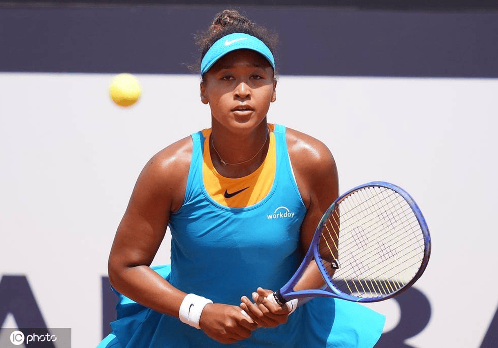 JBO电竞-关于大坂直美回归赛场，关键助攻首场状态亮眼，西班牙队观众沸腾！的信息